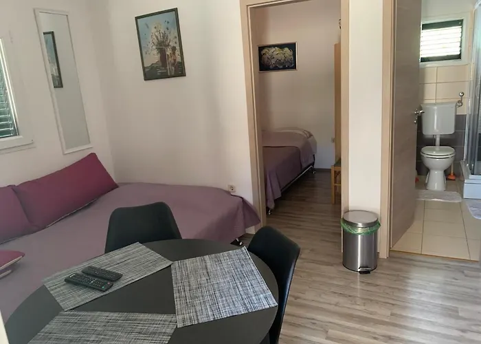 Sunny Side Apartament