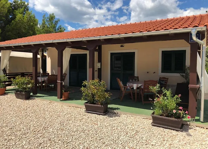 Apartment Sunny Side Grebastica